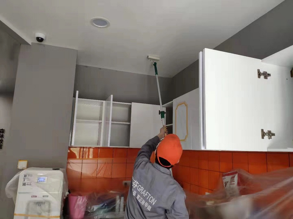 幼兒園教室頂面甲醛治理滾筒全方位施工 幼兒園教室頂面甲醛治理滾筒全方位施工