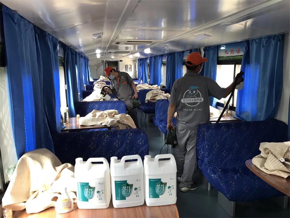 車內(nèi)座椅窗簾全方位噴涂施工 車內(nèi)座椅窗簾全方位噴涂施工