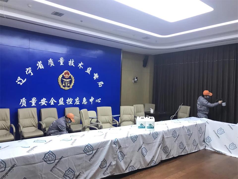 窗簾桌椅全方位噴涂施工治理 窗簾桌椅全方位噴涂施工治理