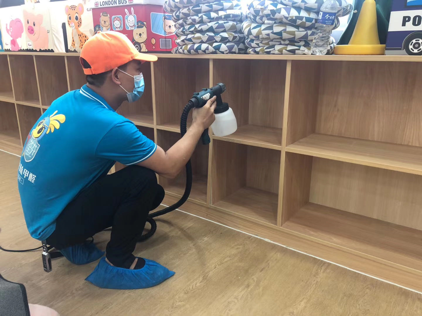 幼兒園柜子全面除甲醛施工